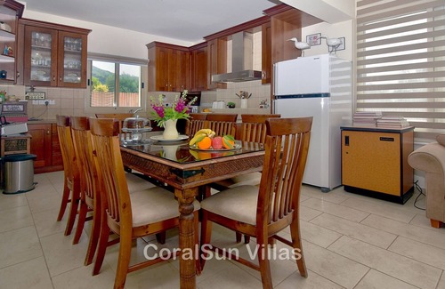 Argaka Villa | BLUE SEA - 1st Line Gorgeous Villa, Large Pool, Near to Amenities Polis Paphos