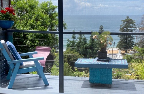 Avoca Beach Villa | Blue Seas Villa, Sth Avoca Magnificent Beach & Ocean Views