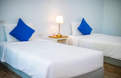Mai Fat Resort | Blue Shore Cottage