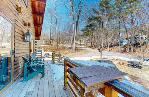 Meredith House | Blue Skies Over Old Barn Road