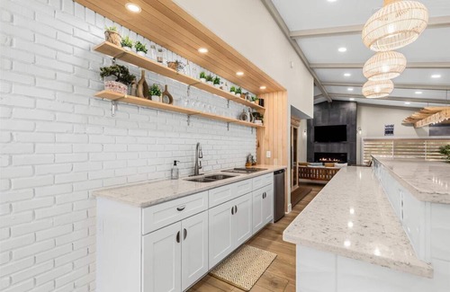 Farmington Hills House | Blue Skies Retreat - Custom-Built Retreat in the Suburbs!