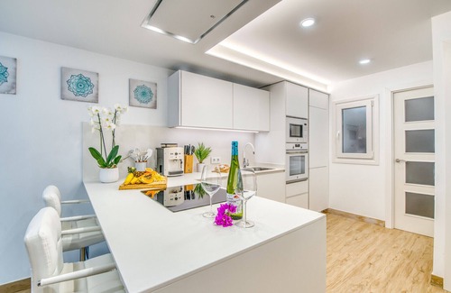 Alcudia Apartment | Blue Sky apartment with sea views in Alcudia