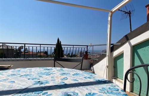 Oneglia Apartment | Blue Sky