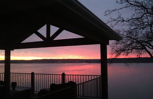 Vinita House | BLUE SKY RETREAT Awesome 180 degree view of the lake private dock 1800 foot dec