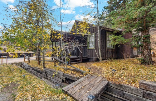 Allenspark Cabin | Blue Spruce Cabin Sum