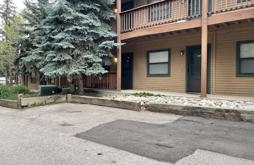Ruidoso Condo | Blue Spruce Condo #134