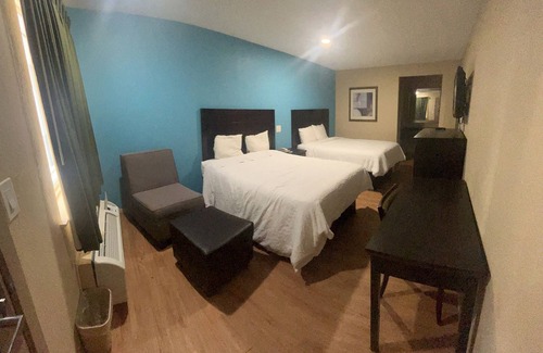 Lafayette Hotel | Blue Star Inn