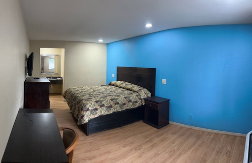 Lafayette Hotel | Blue Star Inn