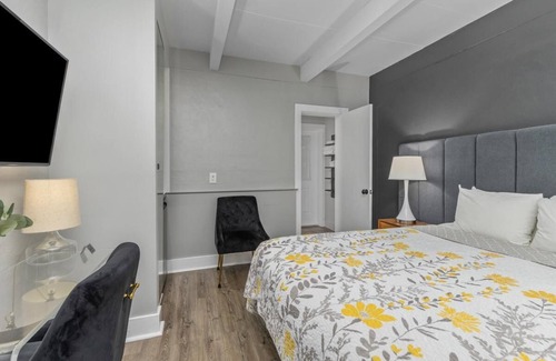 Douglas Hotel | Blue Star Motel #3 - Studio Hotel, Sleeps 2