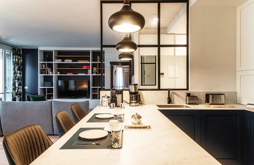 Riva Apartment | Blue Stay