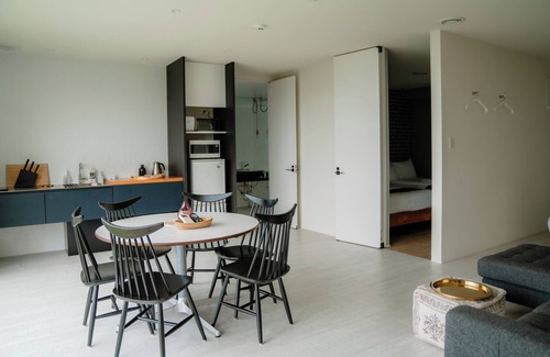 Kadena-cho Apartment | BLUE STEAK WONDER SENAHA