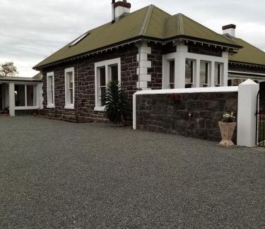 Timaru Bed & Breakfast | Blue Stone