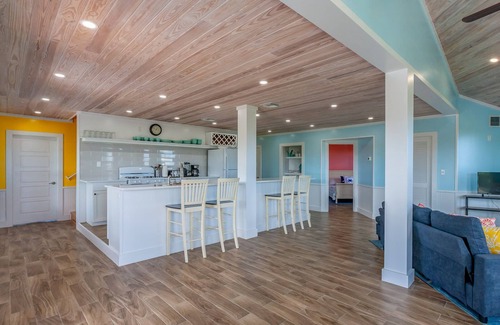 Hope Town Villa | Blue Tang - Newly Renovated Bahamian Villa, minutes to the ocean!