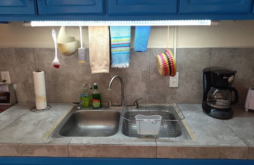 Riberas del Pilar Apartment | Blue Upstairs Apt./Very comfy Queen Beds/Balcony/WIFI 40Mgs speed Fiber Optic