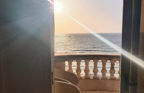 Ad-Dukhaylah Apartment | Blue view romantic luxury apartment