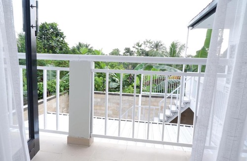 Balikpapan Villa | Blue Villa