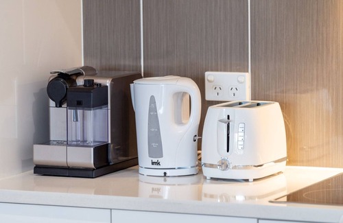 Gerringong Apartment | Blue Vista - a modern apartment