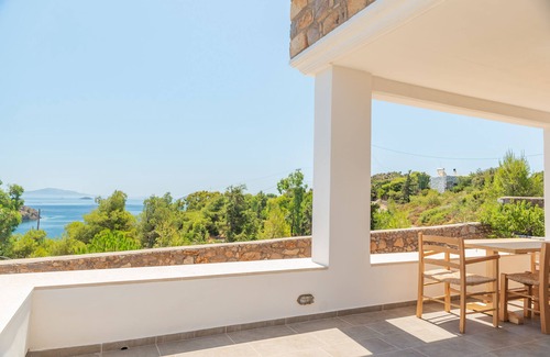 Skala Apartment | Blue Vista Patmos Sofia Triple Apartment