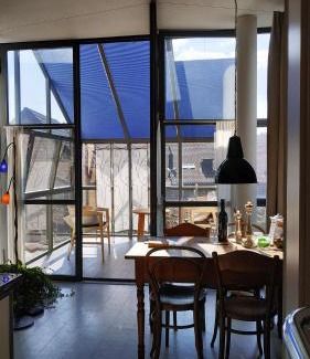 Gebenstorf Bed & Breakfast | Blue Wall BnB