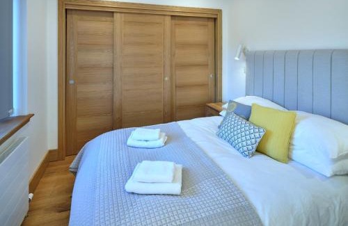 Lochaline Apartment | Blue Watch