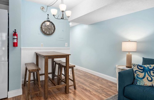 Montego Bay Condo | Blue Water Condo - Pool View/Steps to the Beach!