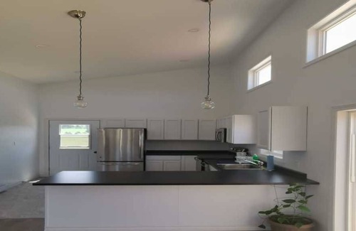 West Covehead House | Blue Water Cottage - 2 Bedroom - Sleeps 4-6 - Hot Tub