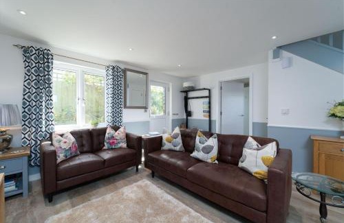 St Ives House | Blue Water