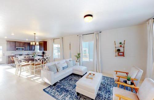 Sweetwater House | Blue Water Haven
