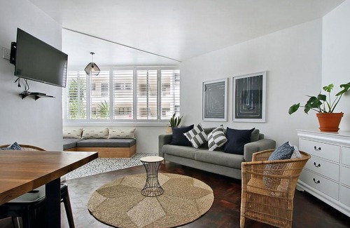 Sea Point Apartment | Blue Waters 29