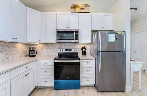 St. George Island House | Blue Wave 🌊 Beach Front View 🌞 Private Pool 🌴 Most Reviews on SGI