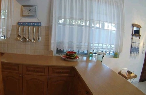 Palaia Fokaia House | BLUE & WHITE MAISONETTE OVER THE SEA NEAR SOUNIO