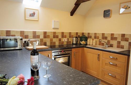 Chipping Sodbury House | Bluebell Cottage - E4741