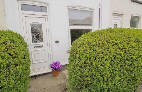 Selby House | Bluebell Cottage