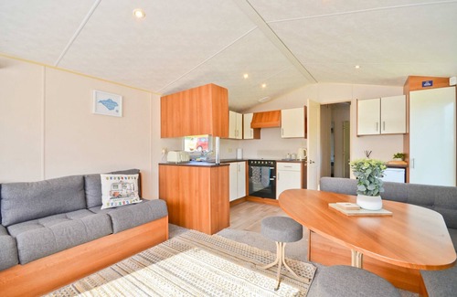 Cowes House | Bluebell