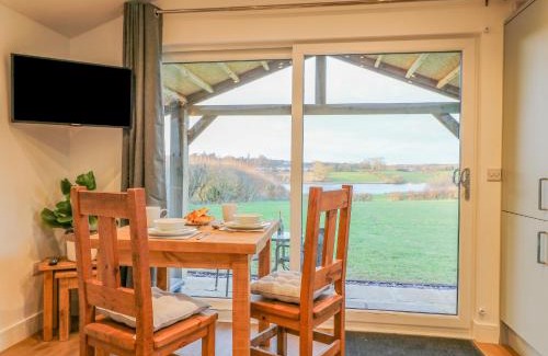 Swadlincote House | Bluebell
