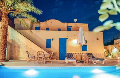 Yusuf as-Sidiq House | Bluebell Haven - Tunis Village