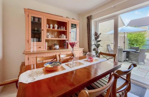 Frome House | Bluebell House