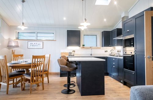Gargrave Cottage | BLUEBELL LODGE, family friendly, luxury holiday cottage in Gargrave