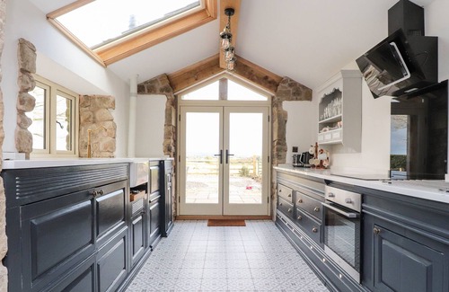 Preston Cottage | BLUEBELLS BARN, family friendly, luxury holiday cottage in Chipping