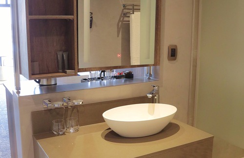 Greater Johannesburg Metropolitan Area Hotel | Blueberry Hill Hotel