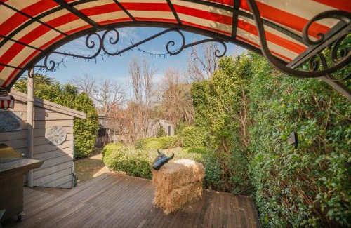 East Tamworth House | Bluebird Cottage