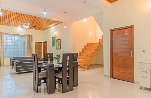 Kuthar House | Bluebird Cottage