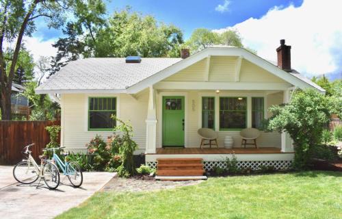 Old Bend House | Bluebird Day - Star Cottage