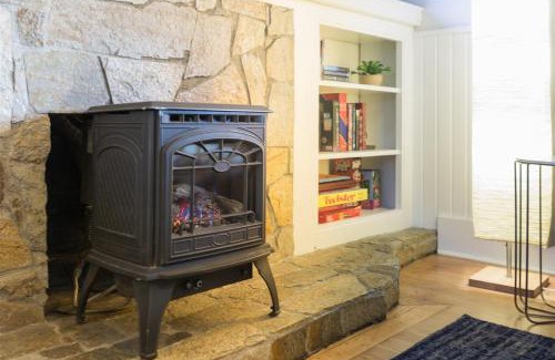 Old Bend House | Bluebird Day - Star Cottage