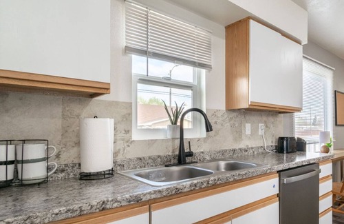 Great Falls Apartment | Bluebird House - Extended Stay