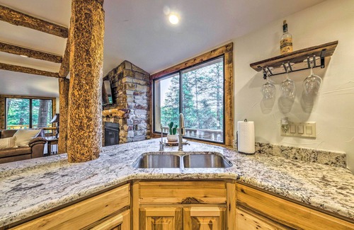 Ruidoso Cabin | ‘Bluebird Pines’ Cabin with Gas Fire Pit & View!