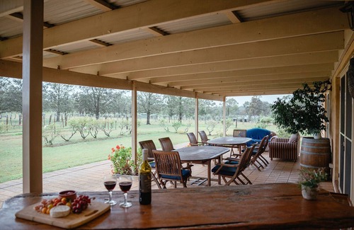 Lovedale House | Bluebush Estate - The Country House - Stunning Country Charm, Gardens & Sunsets