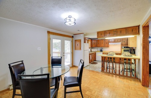 Bluefield House | Bluefield Home w/Covered Deck - Near Parks!