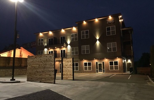 Skycrest Apartment | *Bluegrass Getaway*