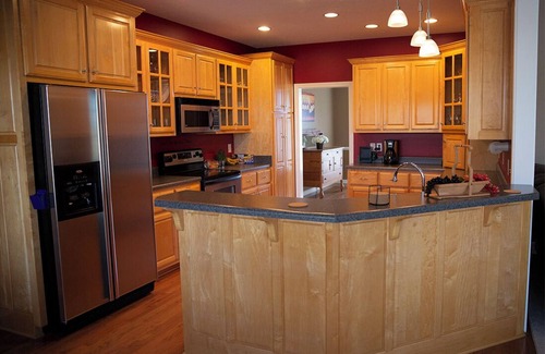 Smiths Grove House | Bluegrass Vineyard B&B, nestled next to the vineyard and winery